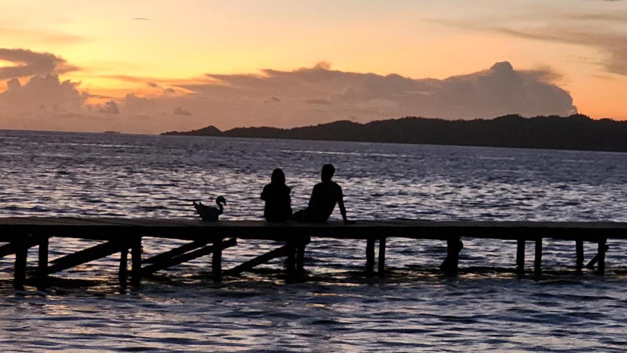 Terimakasih Homestay Pulau Mansuar 외부 사진